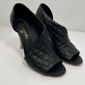 Chanel Quilted Matelasse Leather Peep Toe D'Orsay Heels Black Size 10